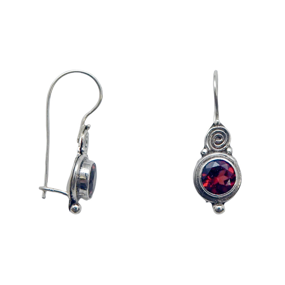 (284JGA) Silver drop earring with gemstone
