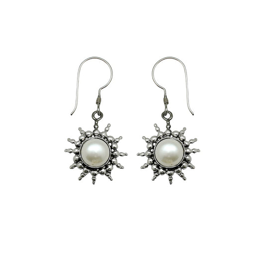 (330APL) Silver Dangle Earrings in Freshwater Pearl
