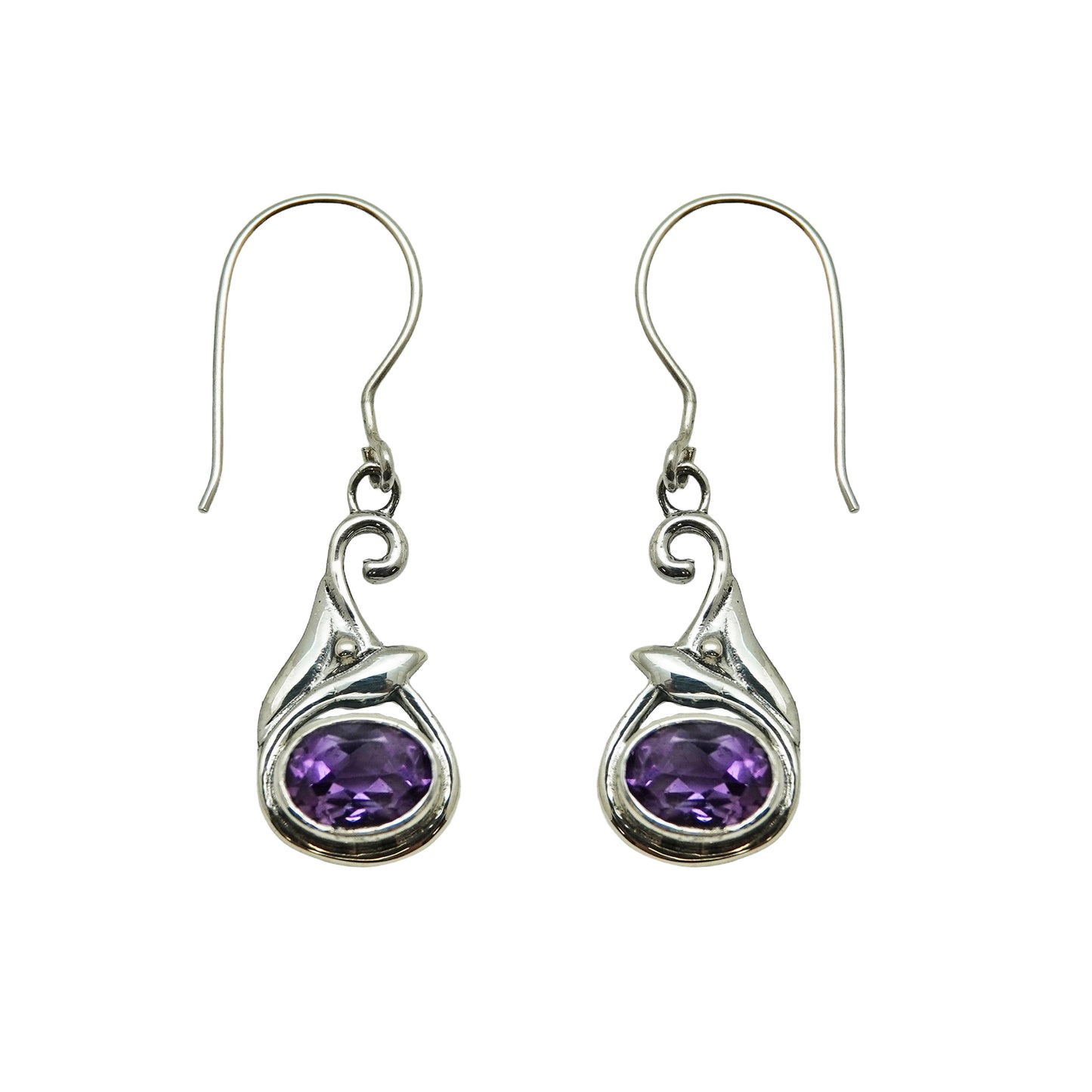 (391BAM) Compact dangle gemstone earring
