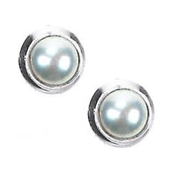 (284IPL) Round Pearl Post Earrings