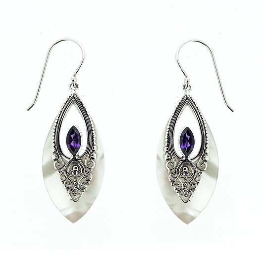 (241PAMMOP) Silver Earring With Gemstone and Shell