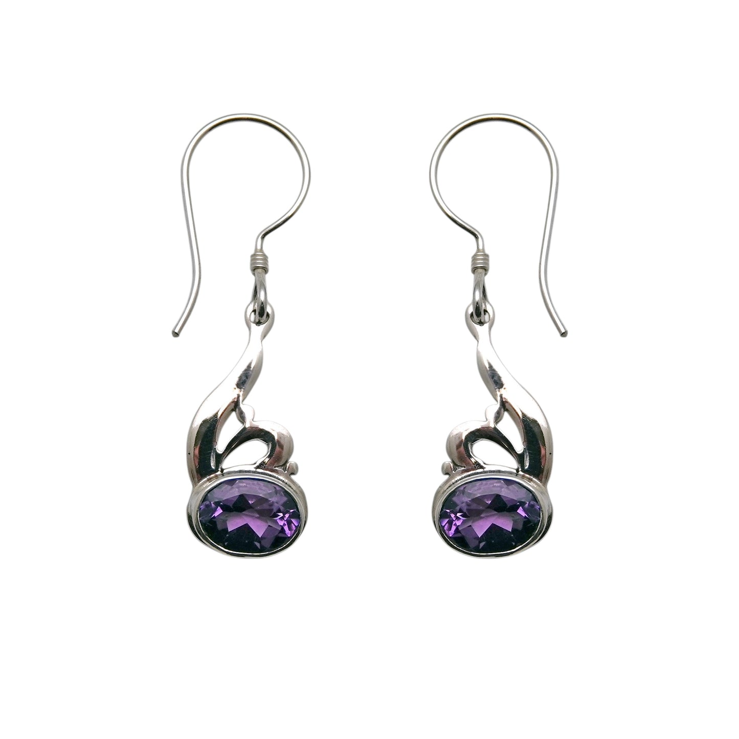 (328CAM) Silver dangle earring