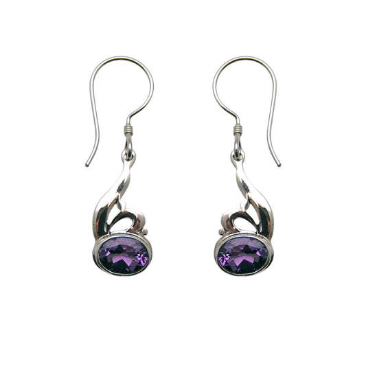 (328CAM) Silver dangle earring