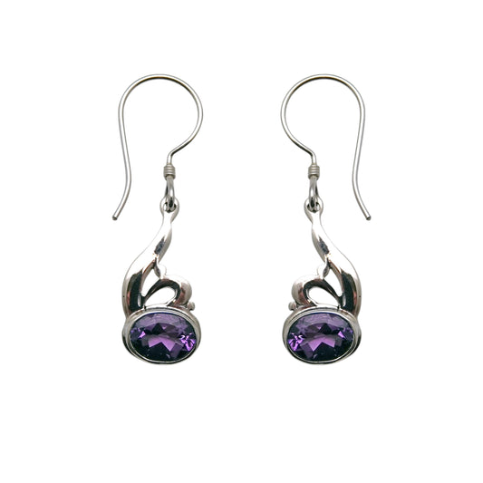 (328CAM) Silver dangle earring in amethyst