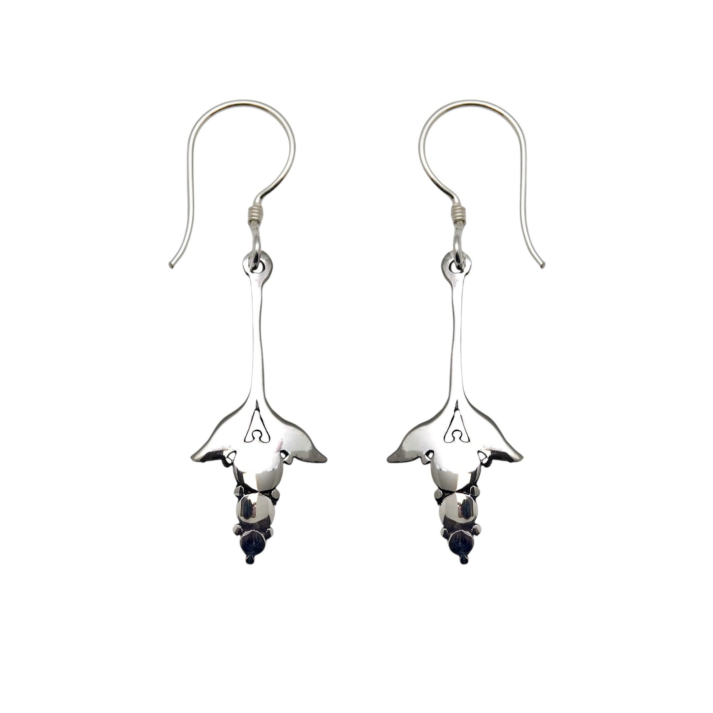 (334C) Silver Petal Cascade