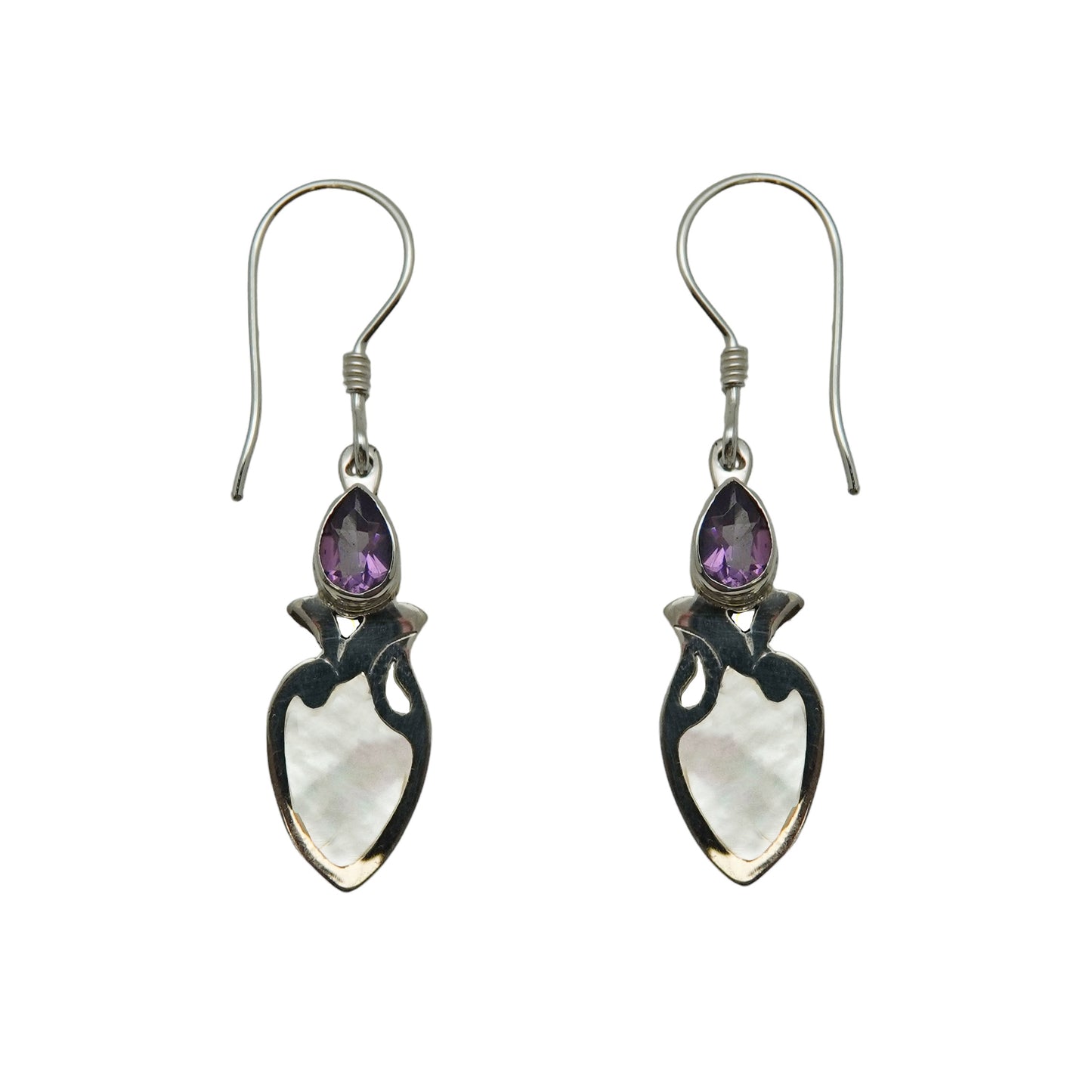 (396BAMMOP) Drop earring with Amethyst and natural shell