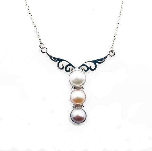 (692EPL) Multi stone pearl necklace