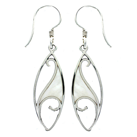 (216VMOP) Mother Of Pearl Wave Earring
