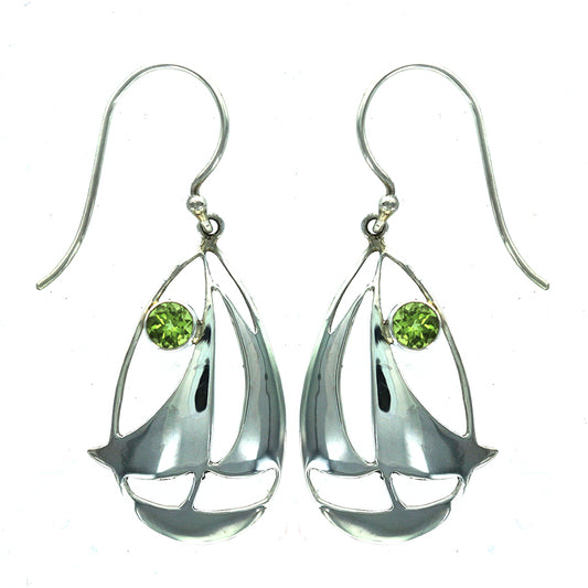 (289UPE) Peridot Sailboat Silver Drop Earring