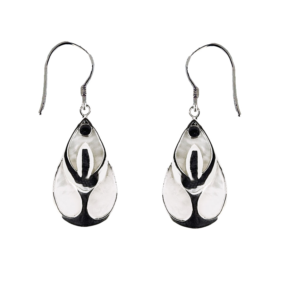 (378AMOP) Mother Of Pearl Silver Earrings