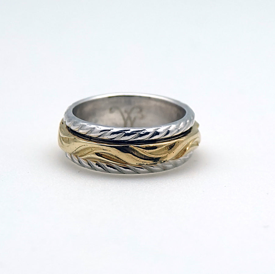 (782C) Silver and Brass Spinner Ring